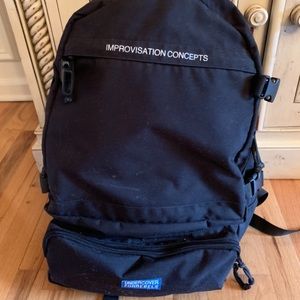 Undercover Forrebels improvisation concept.